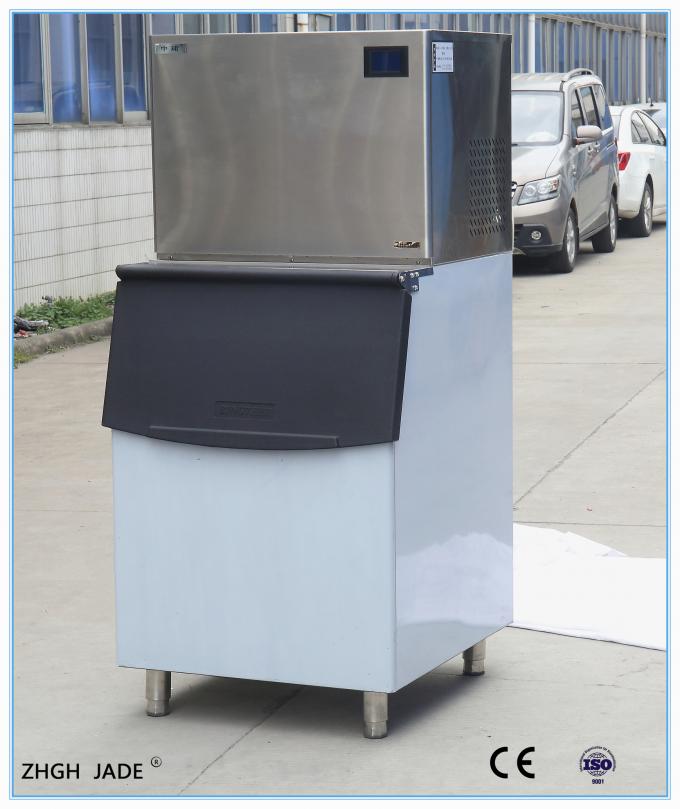 Commercial Flake Ice Machine For Hotpot Restaurant 300Kgs / 24H Output