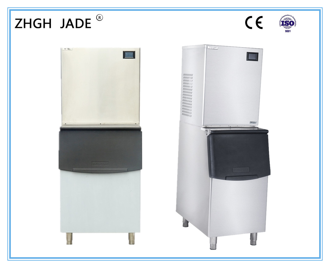 820W Crescent Ice Maker , Commercial Ice Making Machine 140Kg / 24H Output